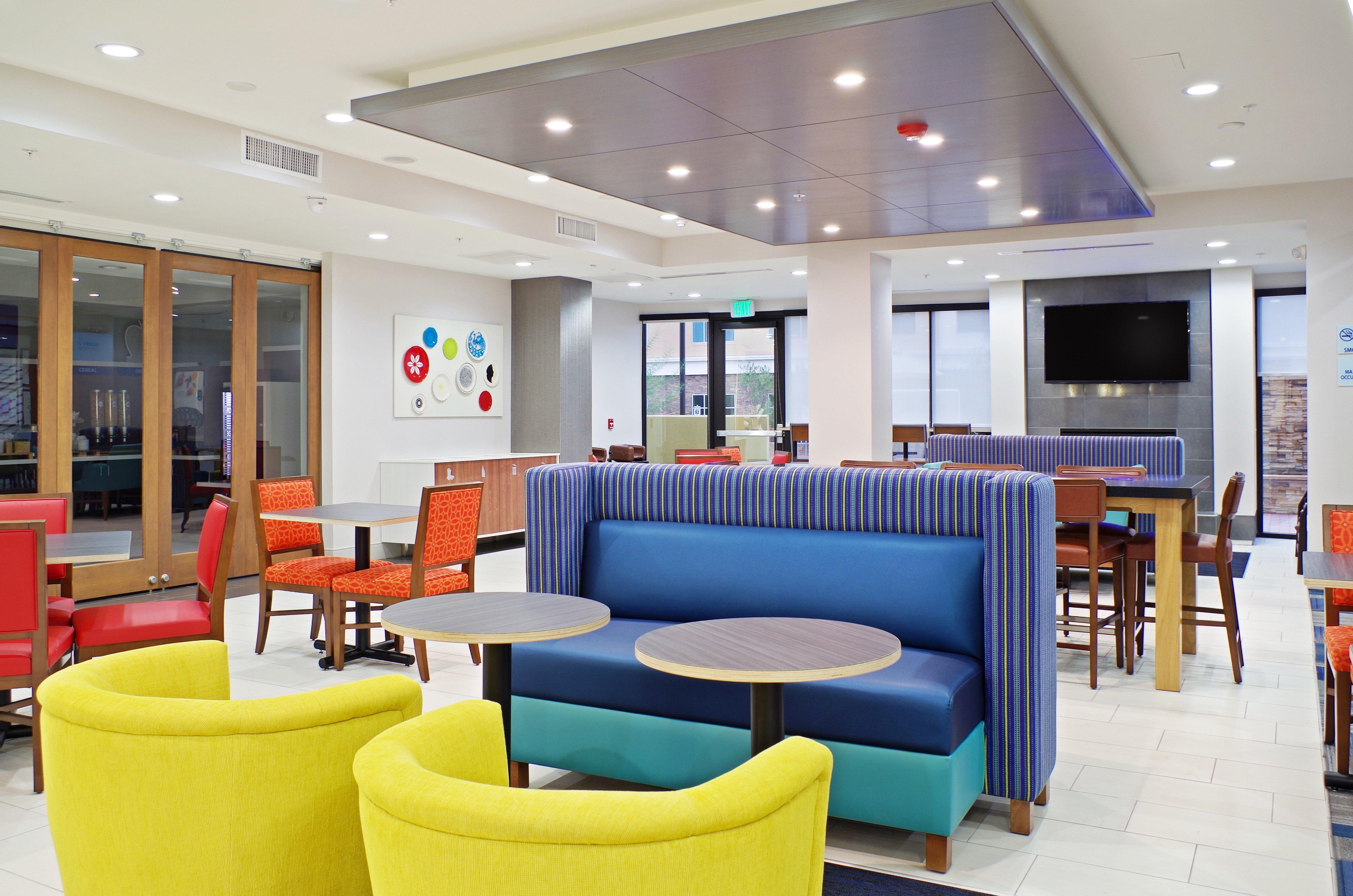 Holiday Inn Express & Suites - Phoenix North - Scottsdale By Ihg Exterior foto