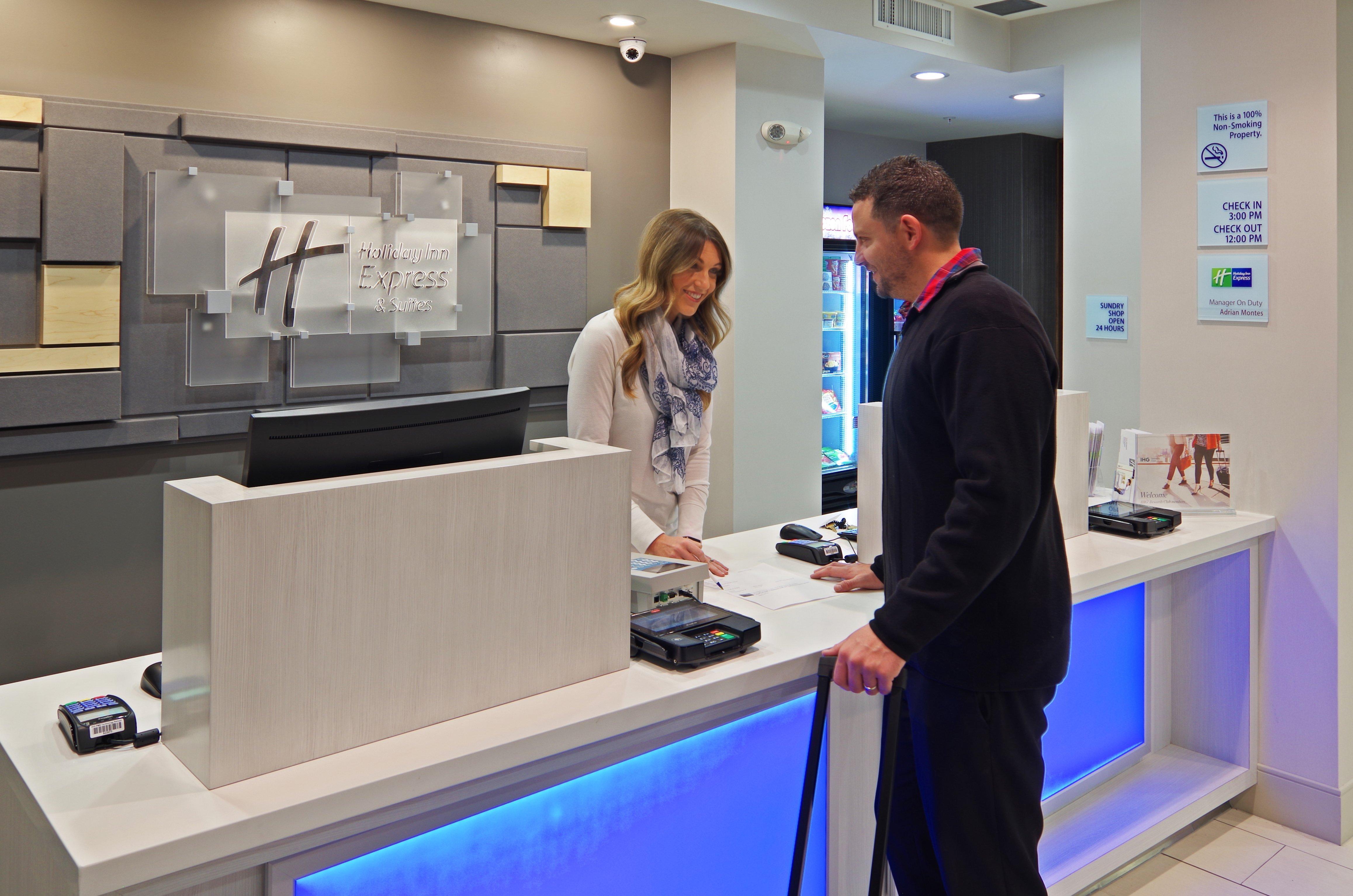 Holiday Inn Express & Suites - Phoenix North - Scottsdale By Ihg Exterior foto