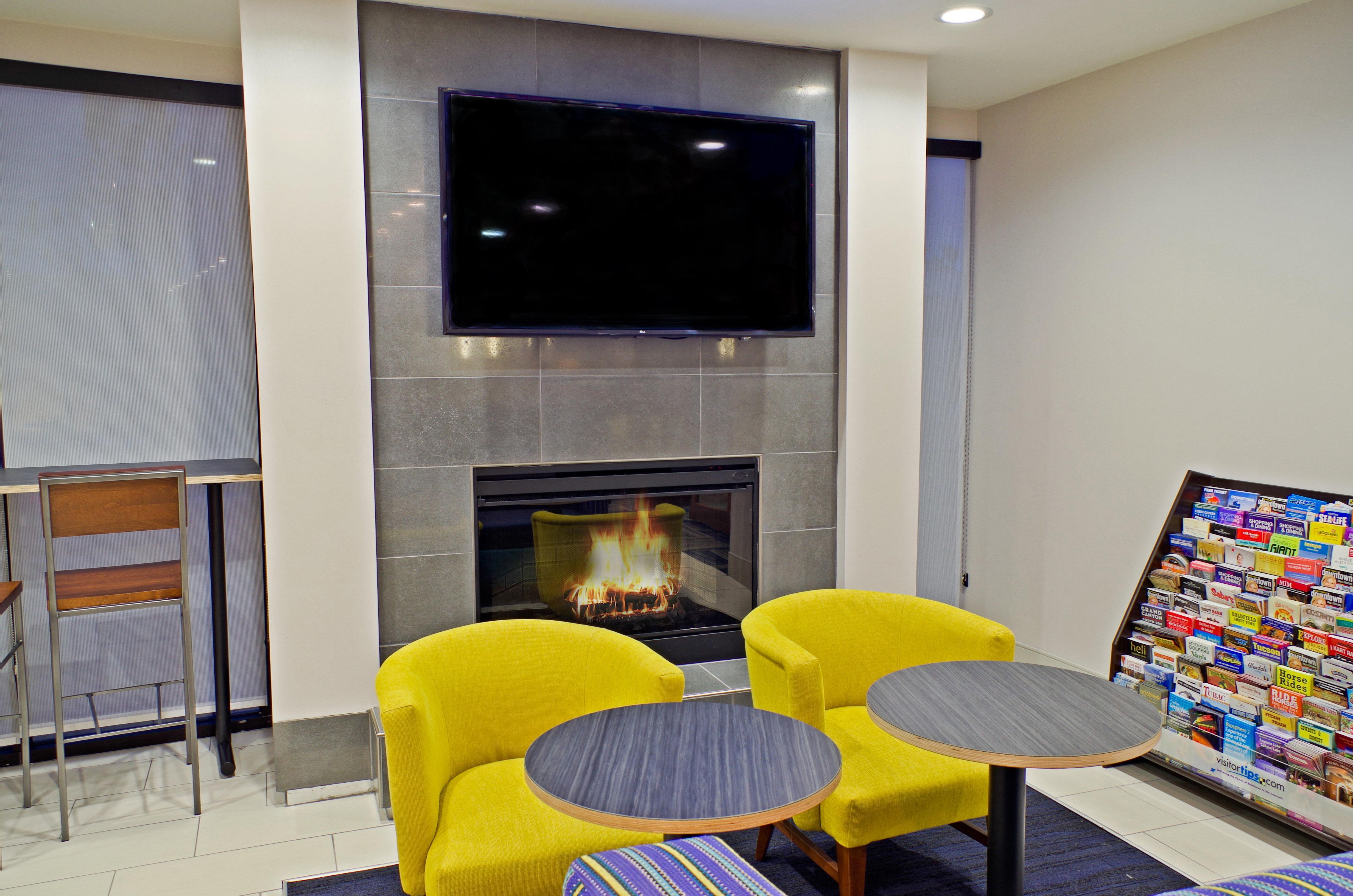 Holiday Inn Express & Suites - Phoenix North - Scottsdale By Ihg Exterior foto