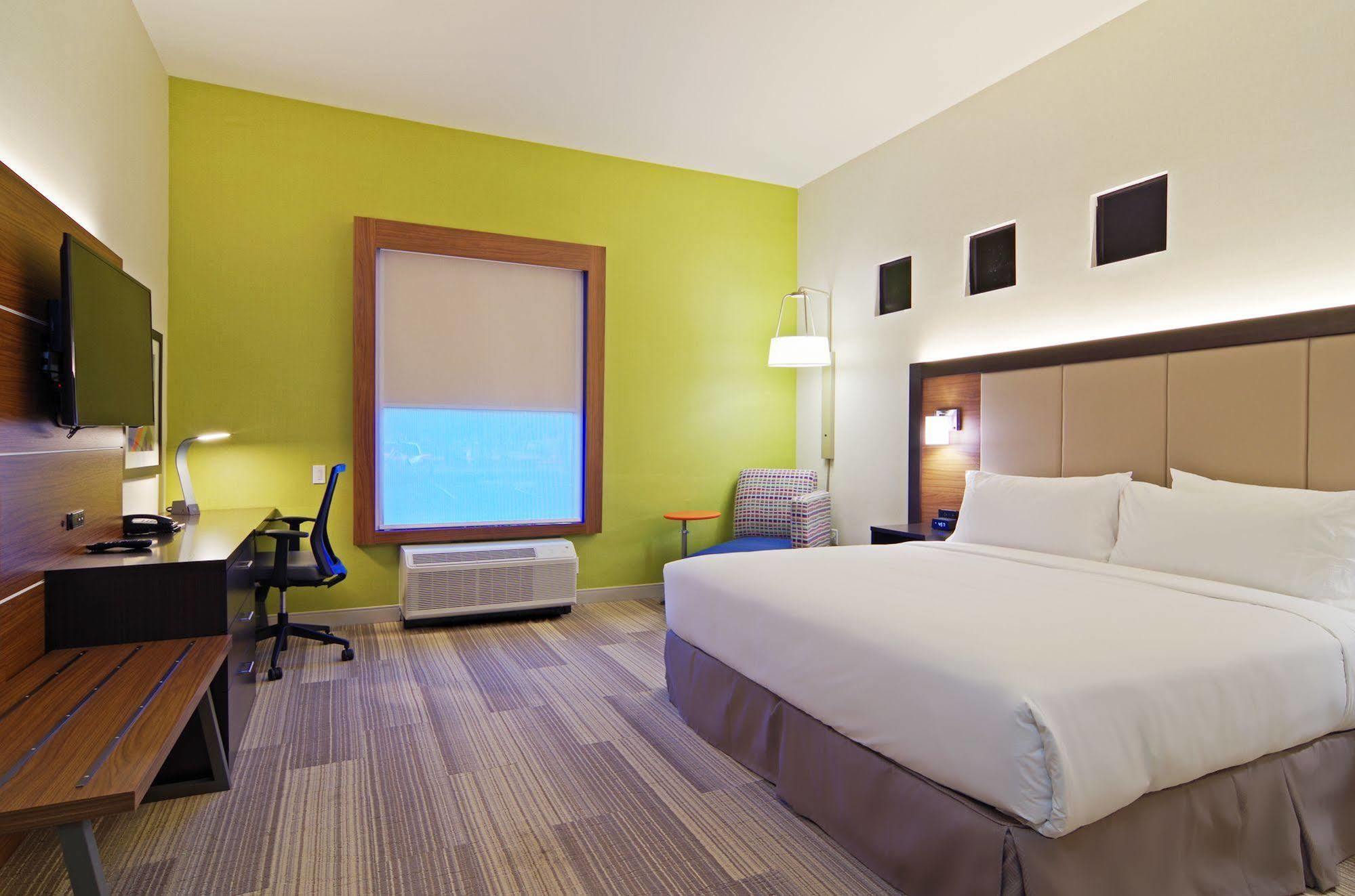 Holiday Inn Express & Suites - Phoenix North - Scottsdale By Ihg Exterior foto